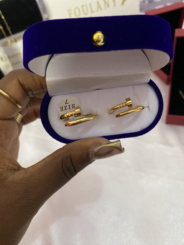 Bague Clou