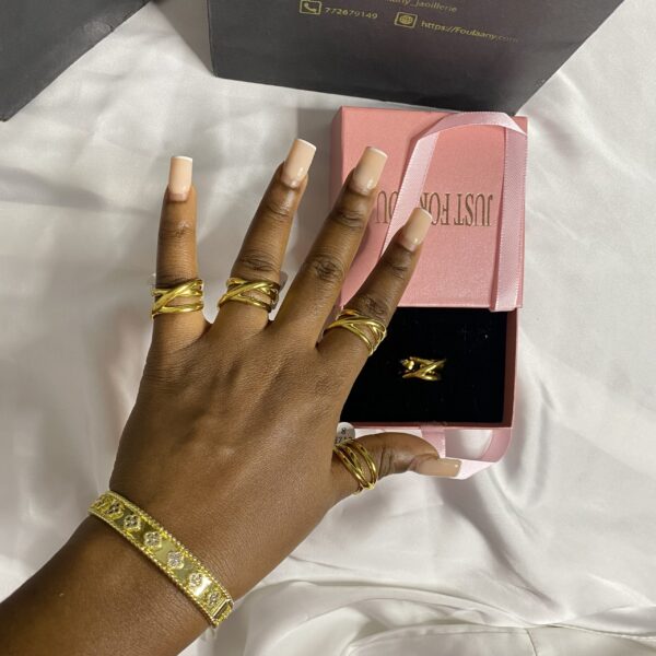 Bague remplie