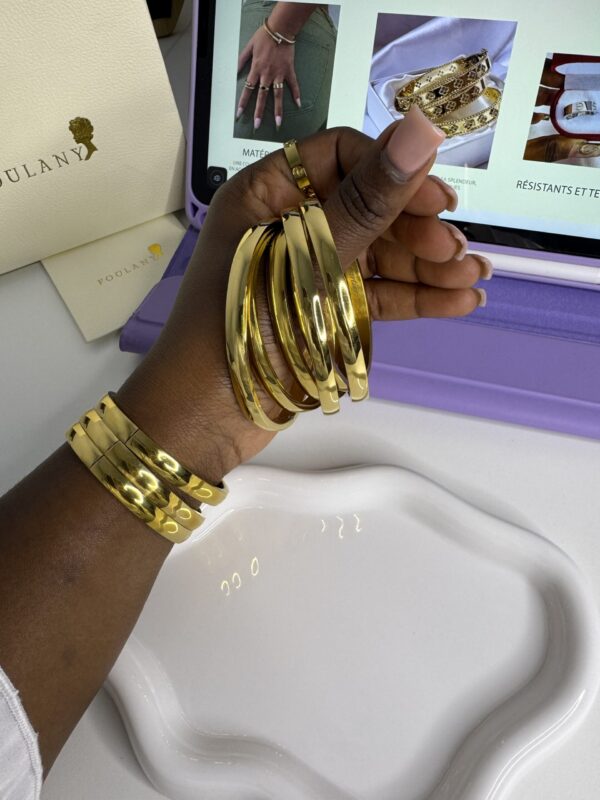 3 Bracelets